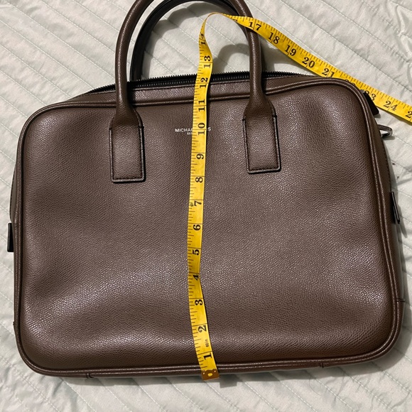 Michael Kors Olive Green Laptop Bag, EUC - Picture 14 of 14